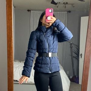 Super Comfy Navy Puffer Jacket with Belt Size XS